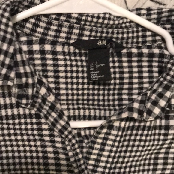 H&M - Picture 2 of 4